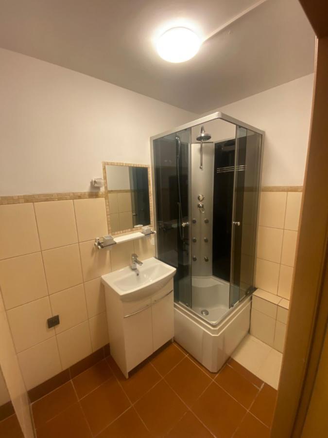Pokoje Bora-Komorowskiego Varsóvia Exterior foto